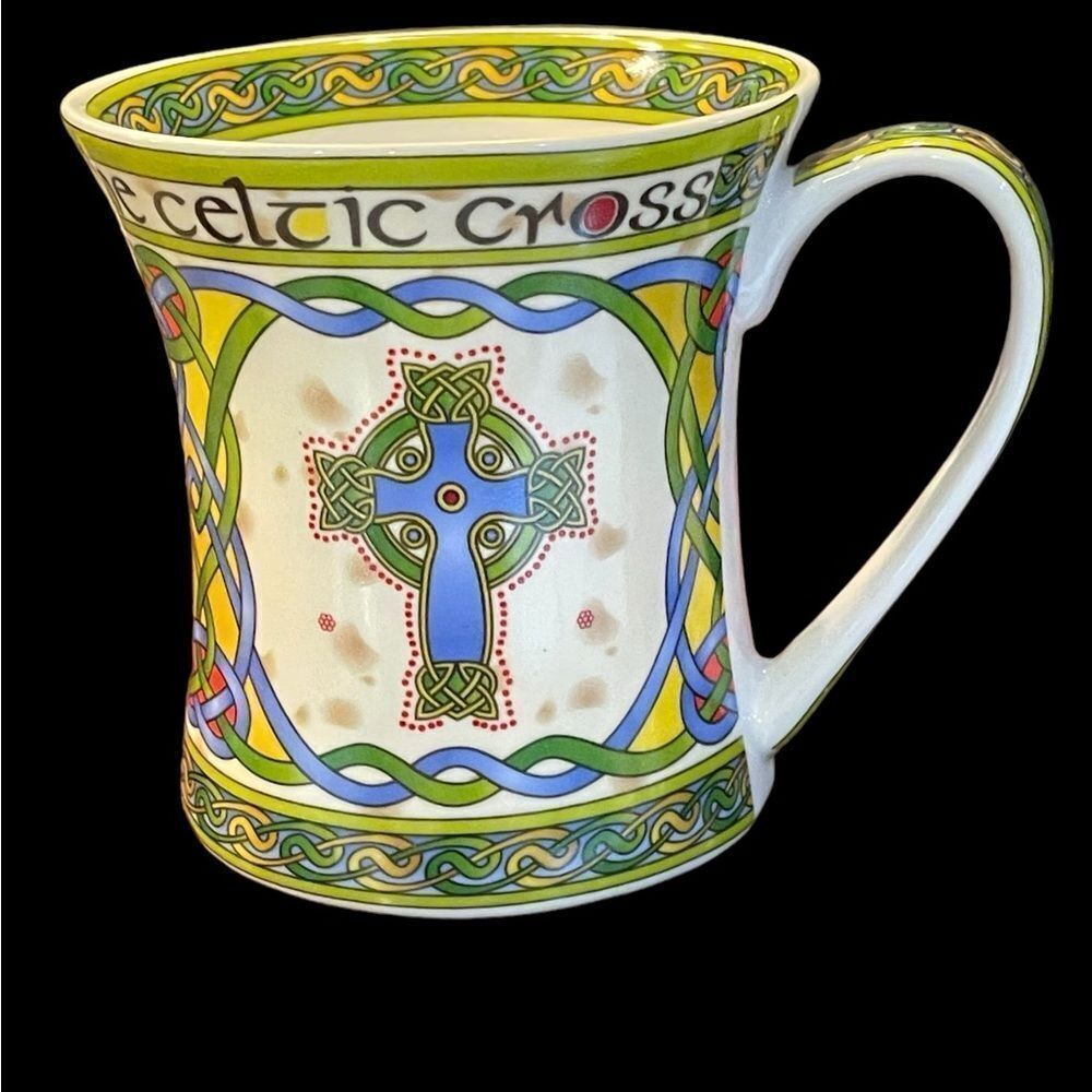 COLLECTIBLE MUG FROM IRELAND 🇮🇪
